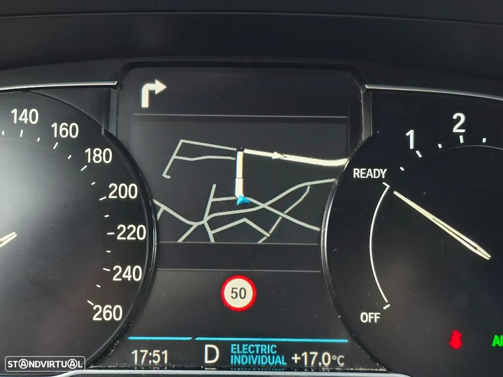 BMW 330 e xDrive Aut. - 22