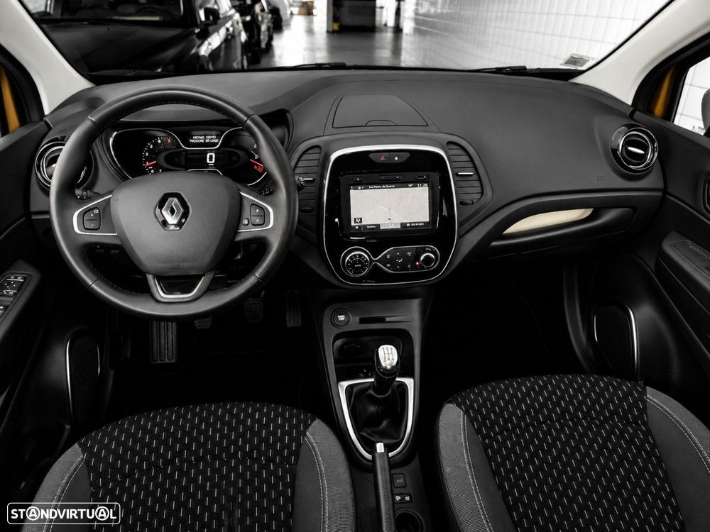 Renault Captur 1.5 dCi Exclusive - 13