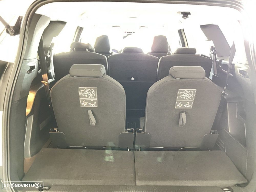 Peugeot 5008 1.2 PureTech Allure Pack EAT8 - 15