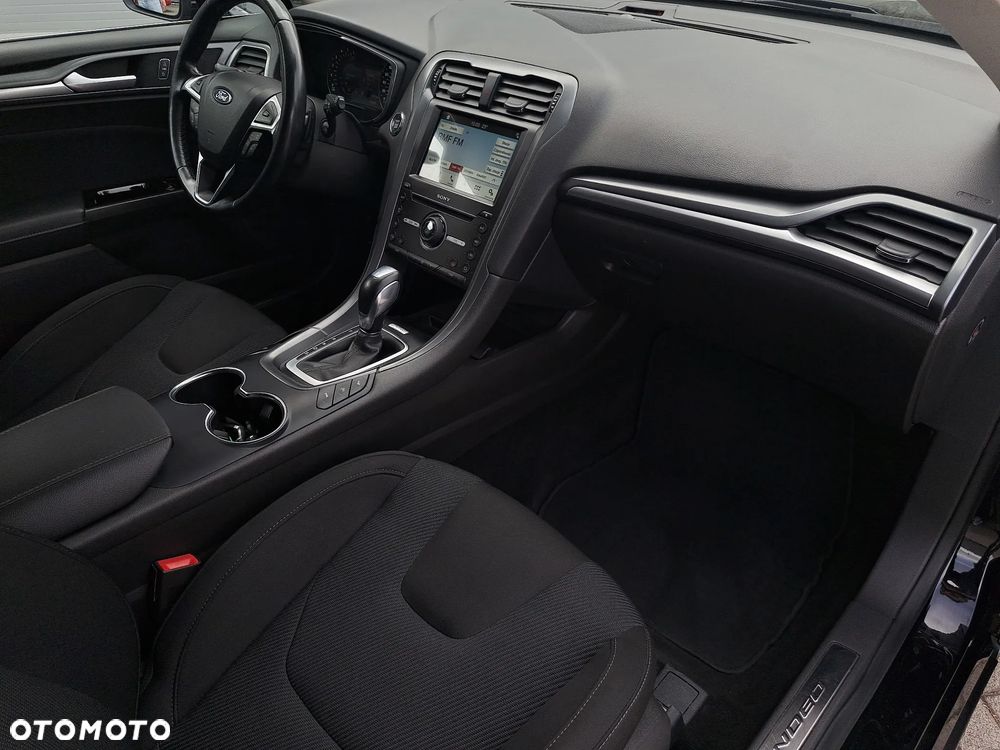 Ford Mondeo 2.0 TDCi Titanium PowerShift - 20