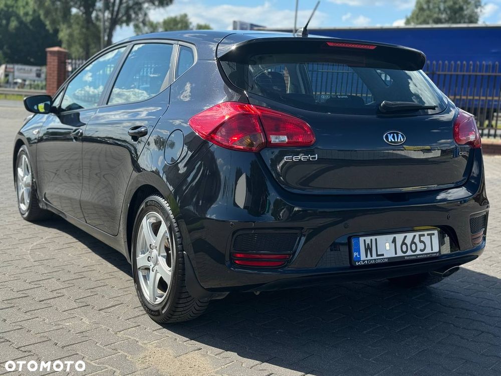 Kia Ceed 1.6 CRDi L DCT - 10