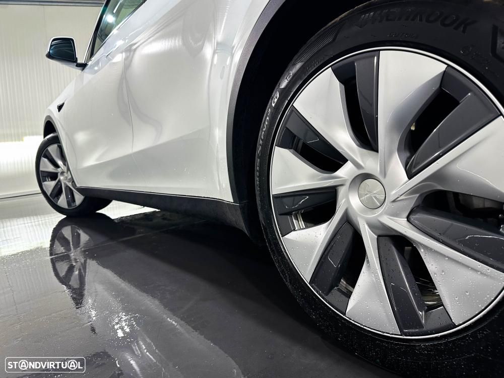 Tesla Model Y Standard - 8