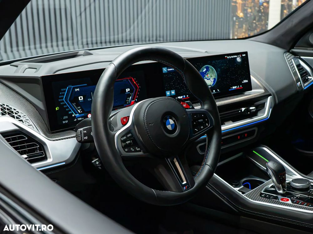 BMW XM - 7