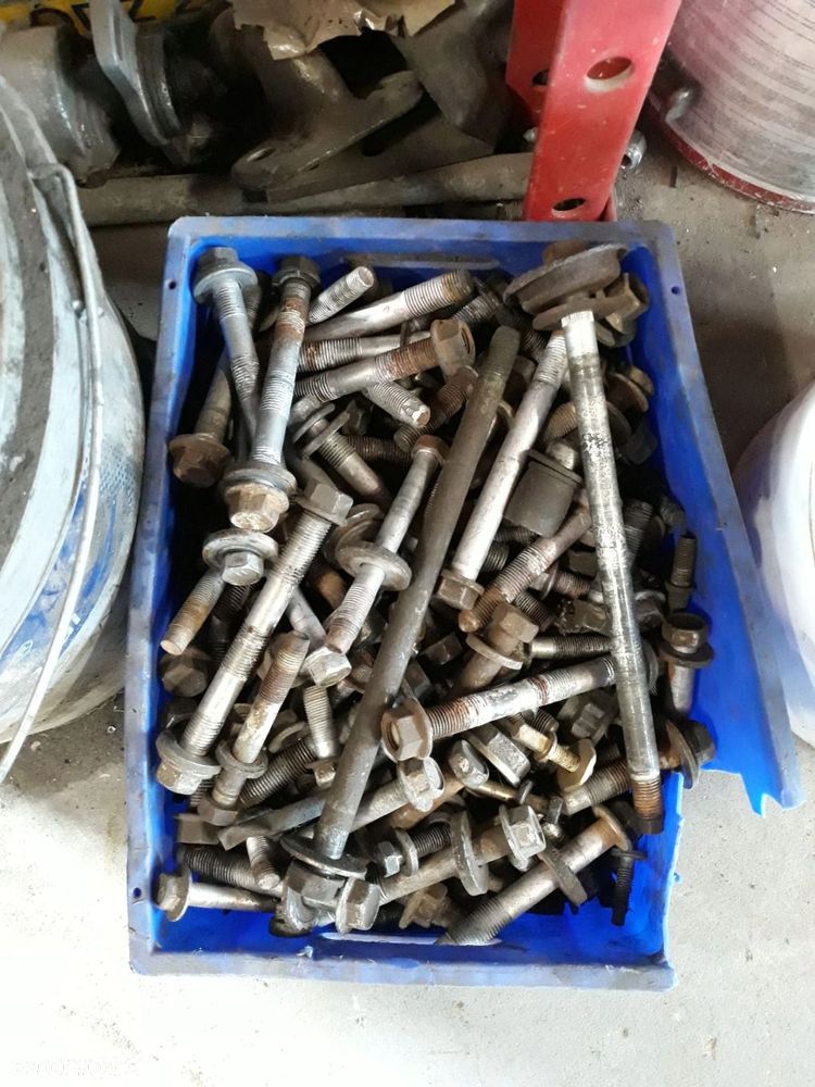 Śruby nakrętki wkręty Samochodowe Japonia MIX Toyota Honda Nissan Mazda 1KG - 3