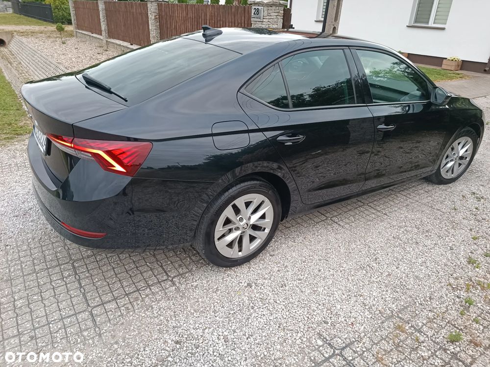 Skoda Octavia 1.5 TSI ACT Active - 5