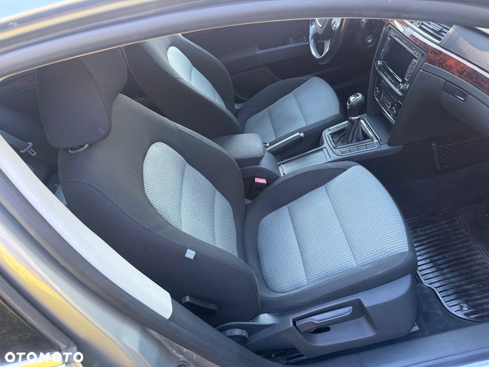 Skoda Superb 1.4 TSI Exclusive - 10