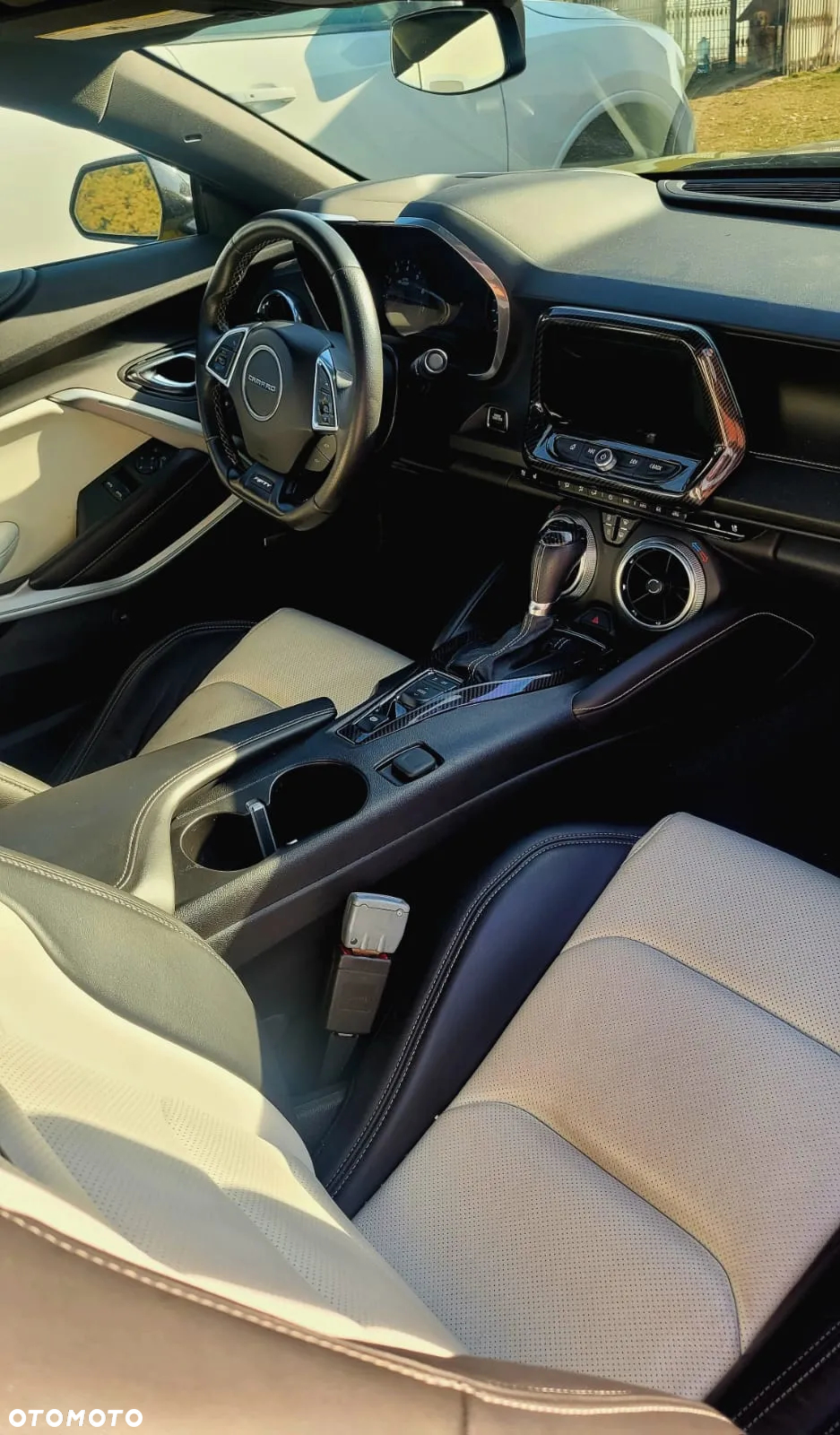 Chevrolet Camaro Coupe 6.2 V8 - 10