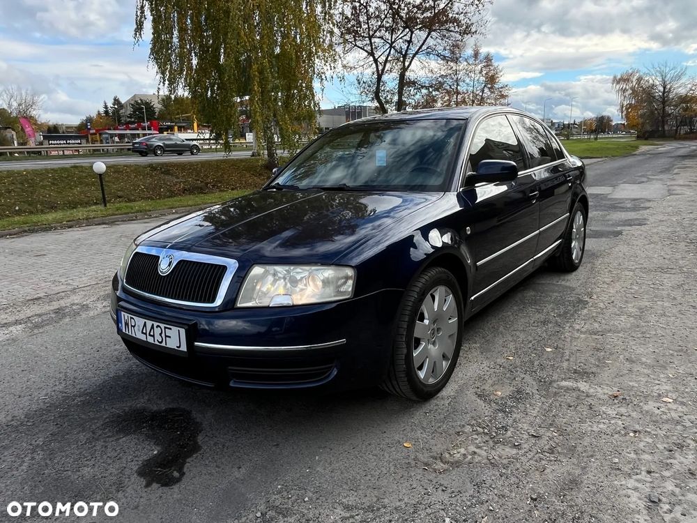 Skoda Superb 2.8 V6 Elegance - 6