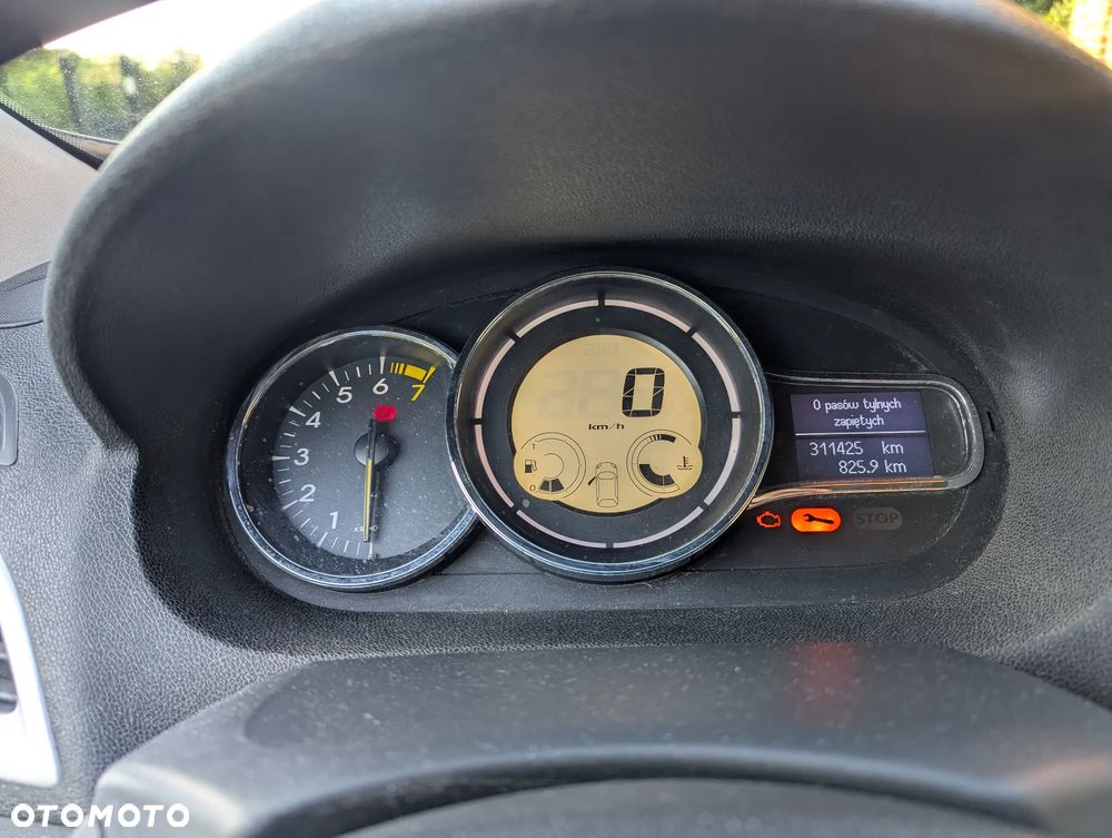 Renault Megane - 12