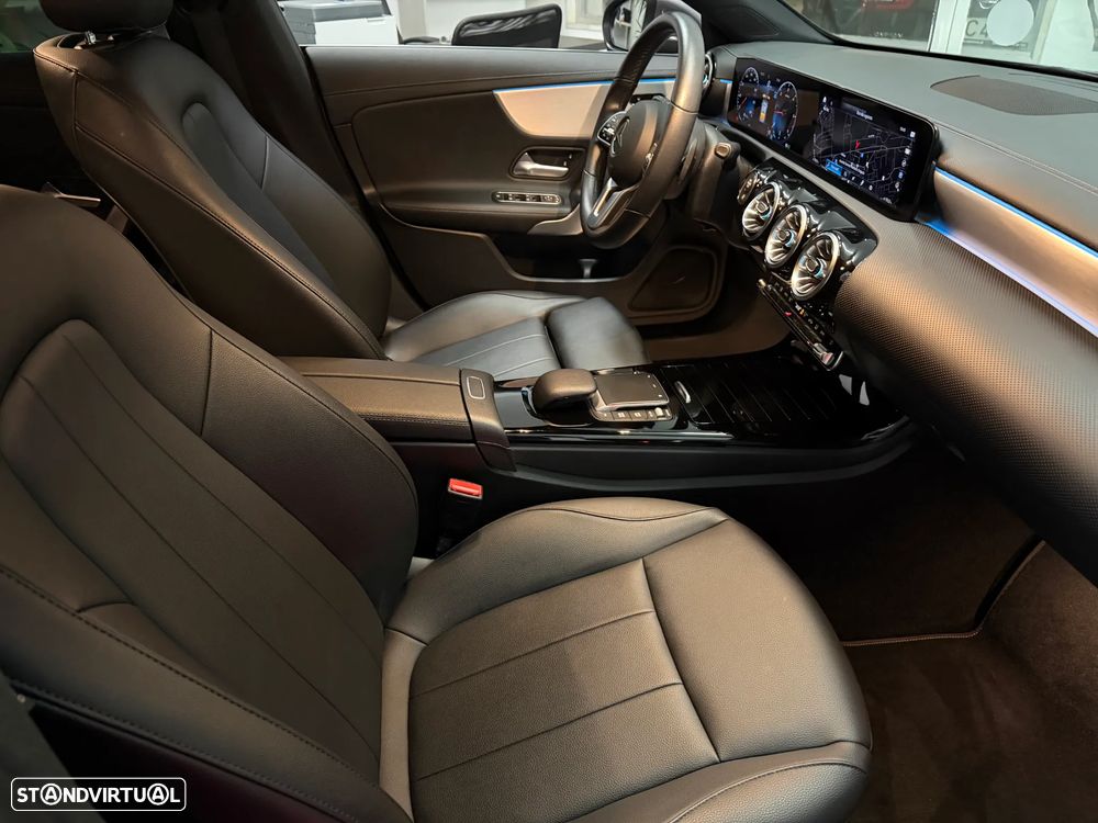 Mercedes-Benz CLA 180 d Shooting Brake Progressive Aut. - 30