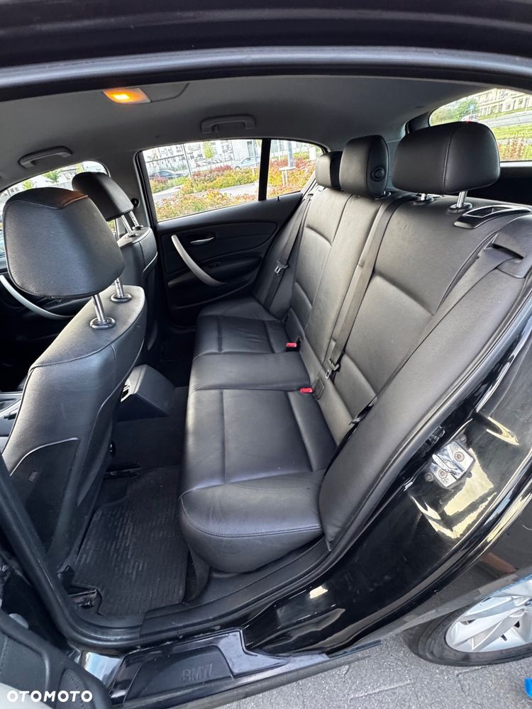 BMW Seria 1 120d - 10