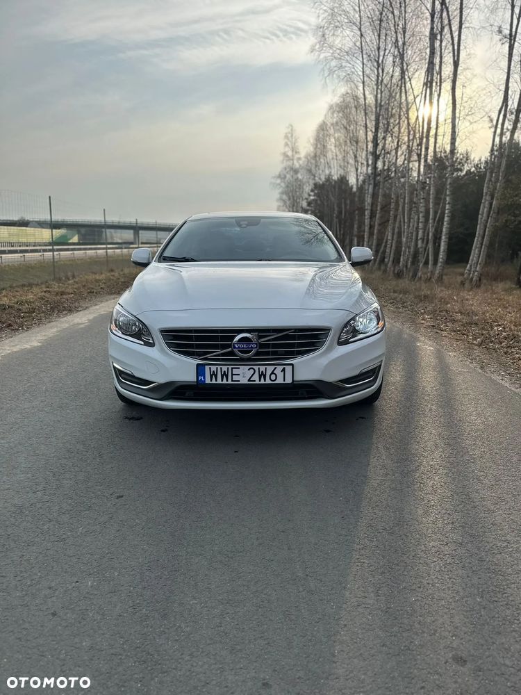 Volvo S60 T5 Geartronic Kinetic - 2