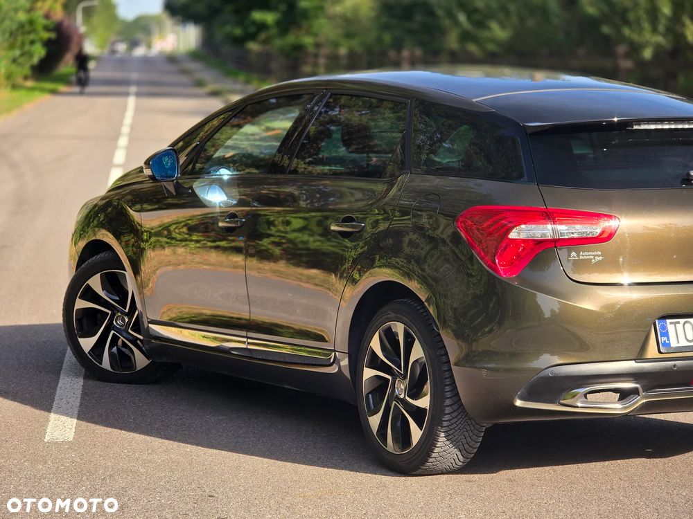 Citroën DS5 THP 155 SoChic - 39