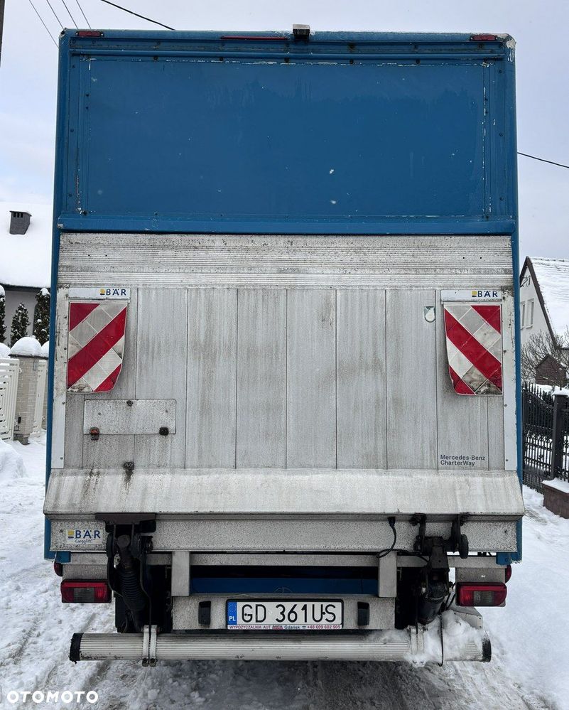 Mercedes-Benz Sprinter - 4