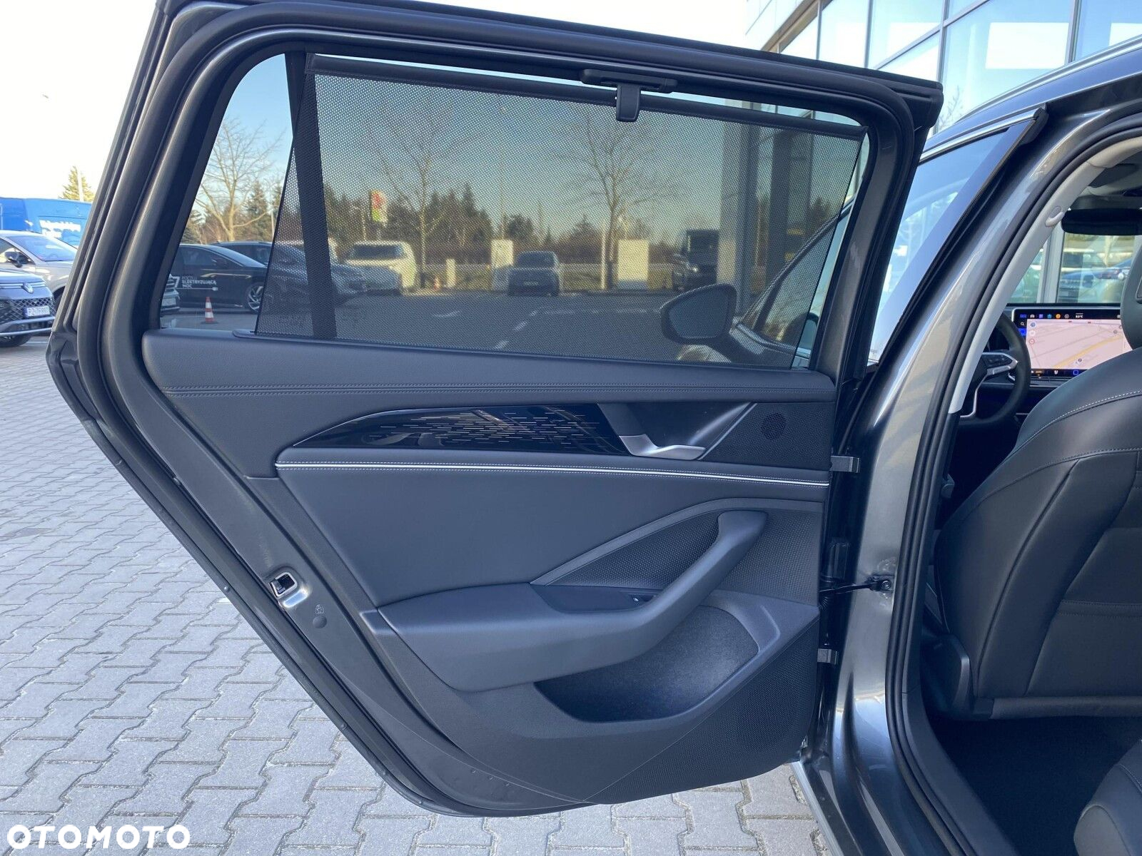 Volkswagen Passat - 22