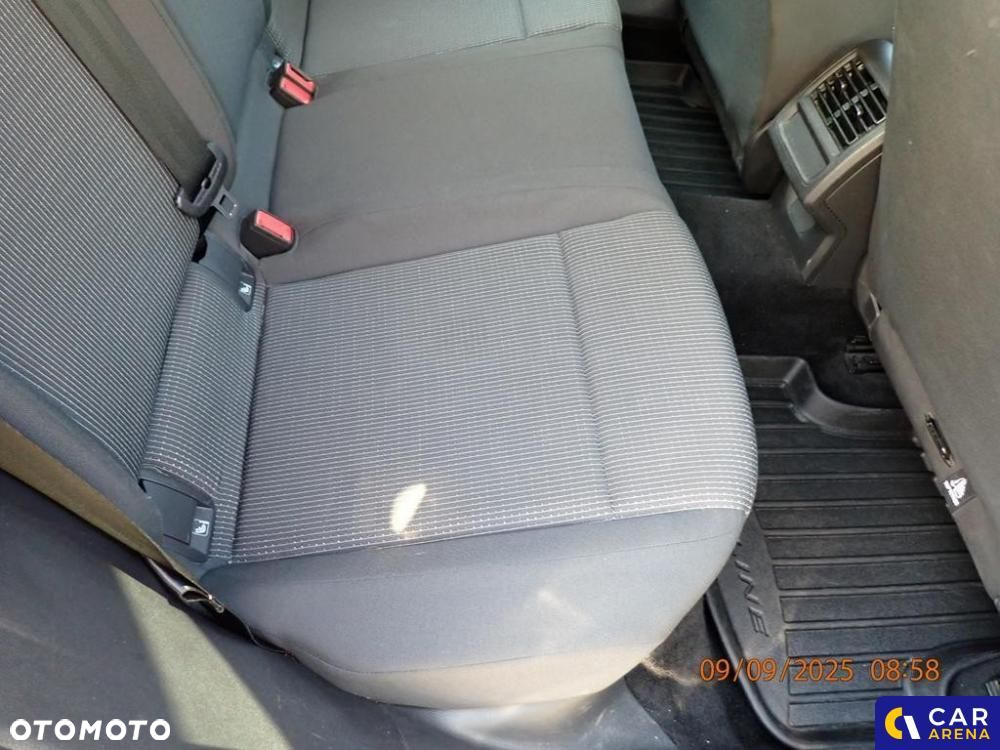 Volkswagen Golf - 20