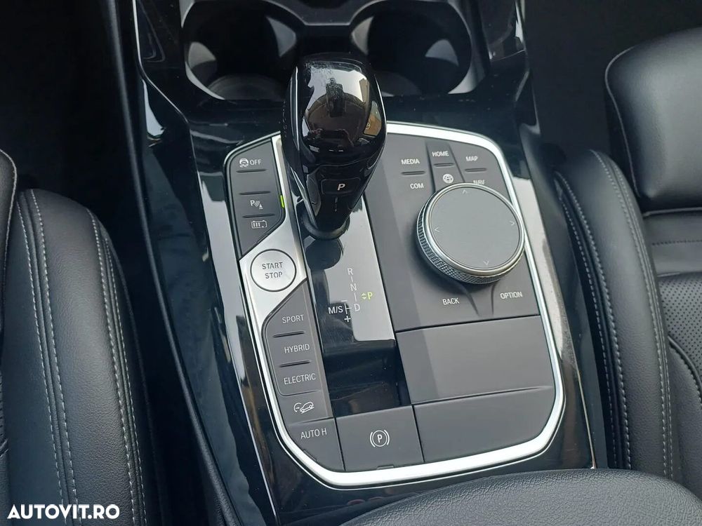 BMW X3 xDrive30e AT PHEV - 26