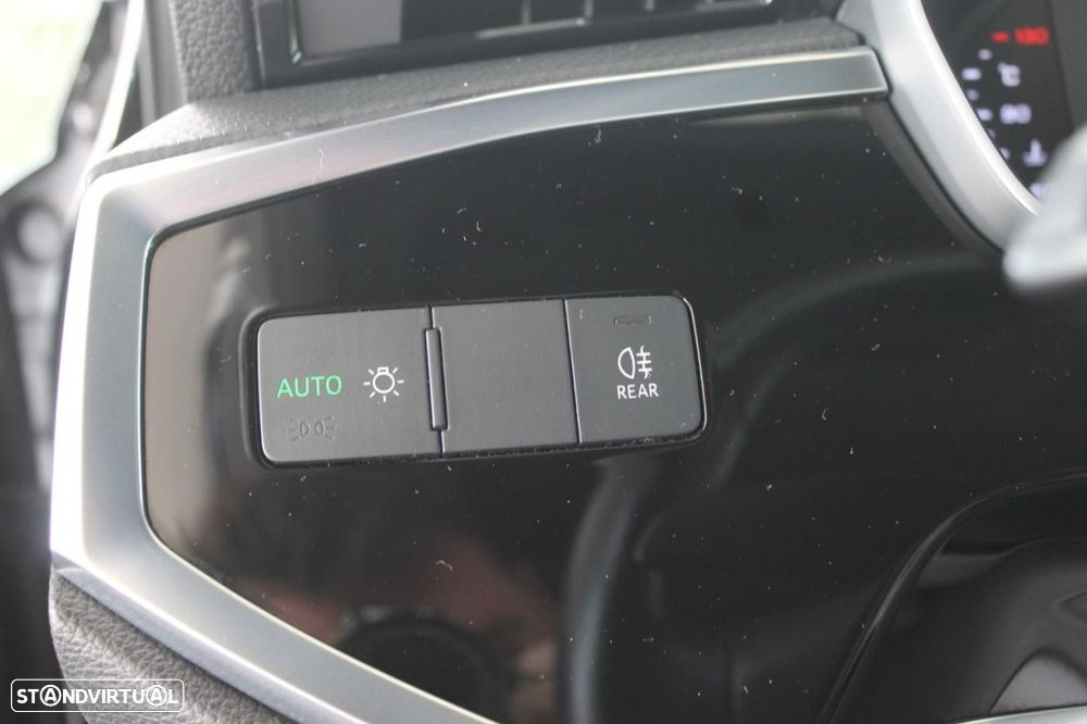 Audi Q3 35 TDI Advanced S tronic - 31