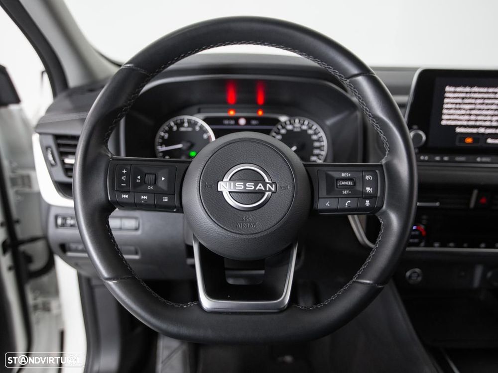 Nissan Qashqai 1.3 DIG-T Acenta - 17