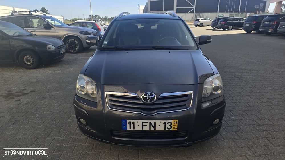 Toyota Avensis SW 2.0 D-4D - 2