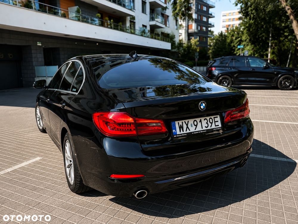 BMW Seria 5 520d xDrive - 3
