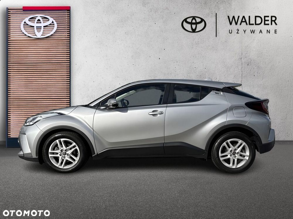 Toyota C-Hr 2022 photo 2