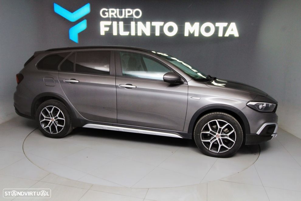 Fiat Tipo Station Wagon Cross 1.0 GSE T3 Cross - 9