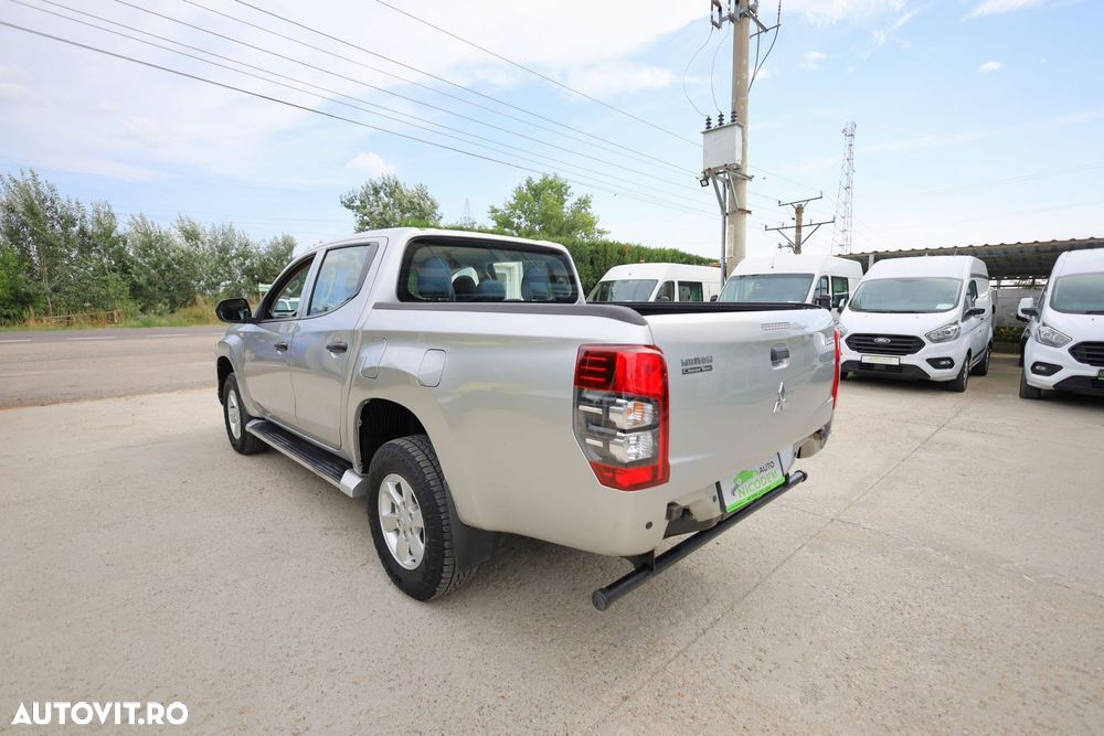 Mitsubishi L200 2.2DI-D 150HP 4x4 - 5