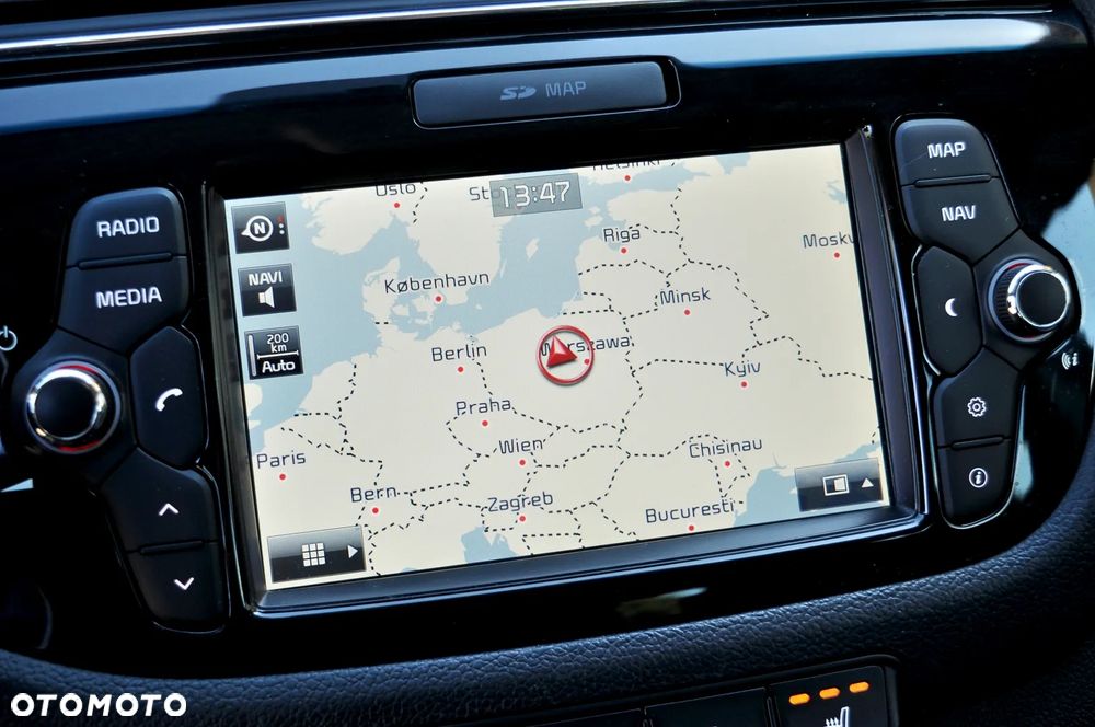 Kia Ceed 1.4 CVVT Dream Team Edition - 26