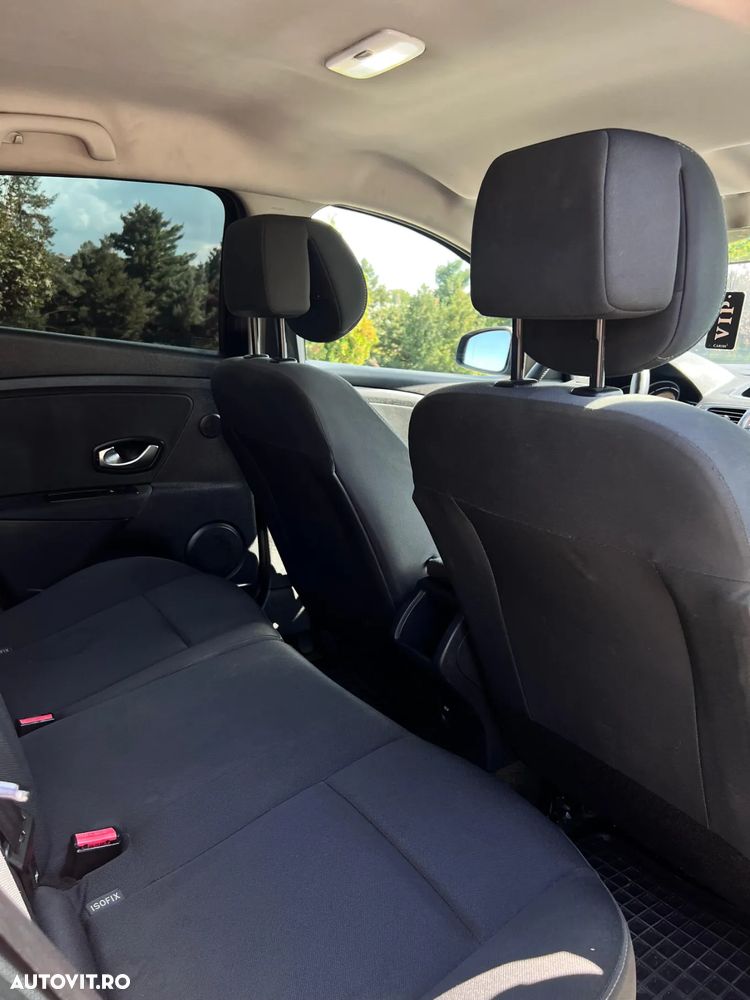 Renault Megane 1.5 dCi Dynamique - 10