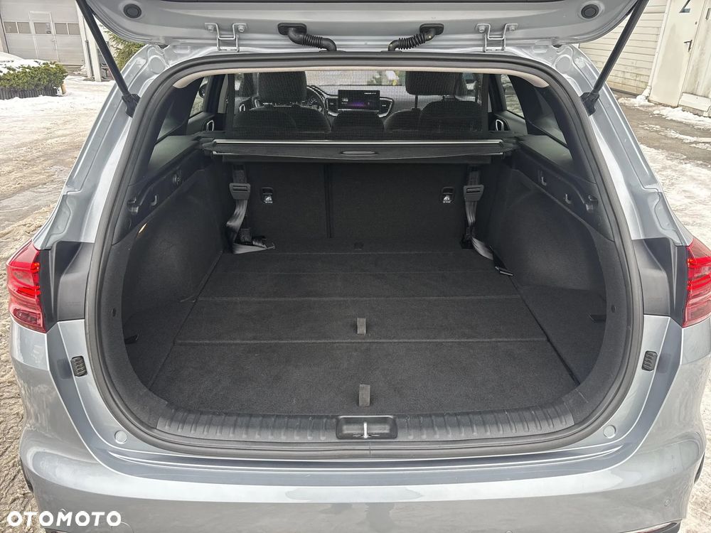 Kia Ceed 1.5 T-GDI Tribute - 18