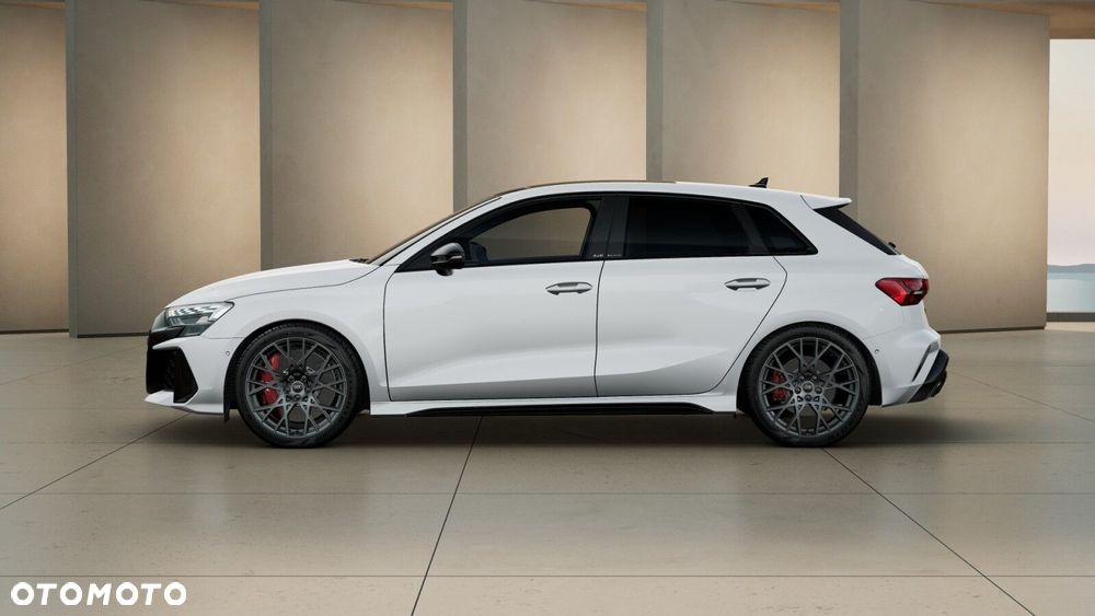Audi RS3 Sportback - 4