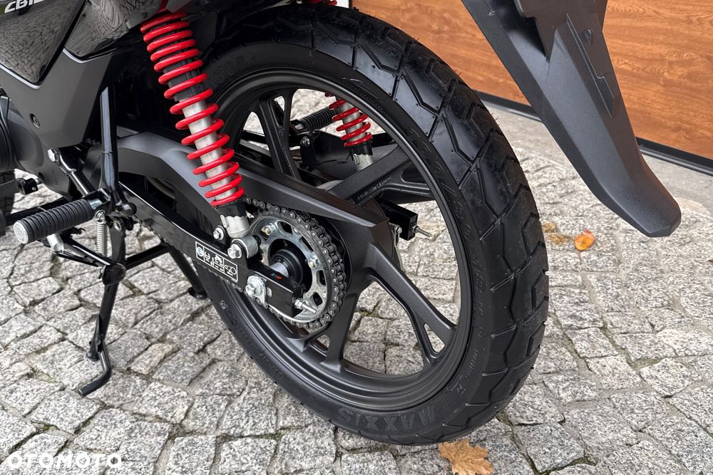 Honda CBF - 24
