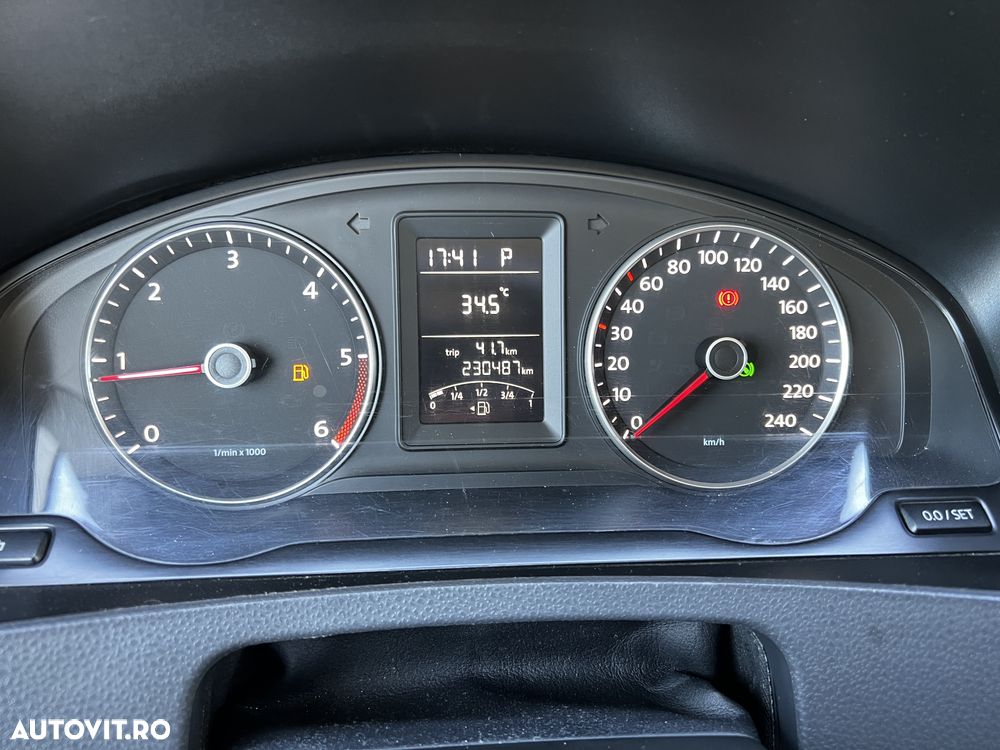 Volkswagen Transporter Caravelle DSG Comfortline Lung - 16