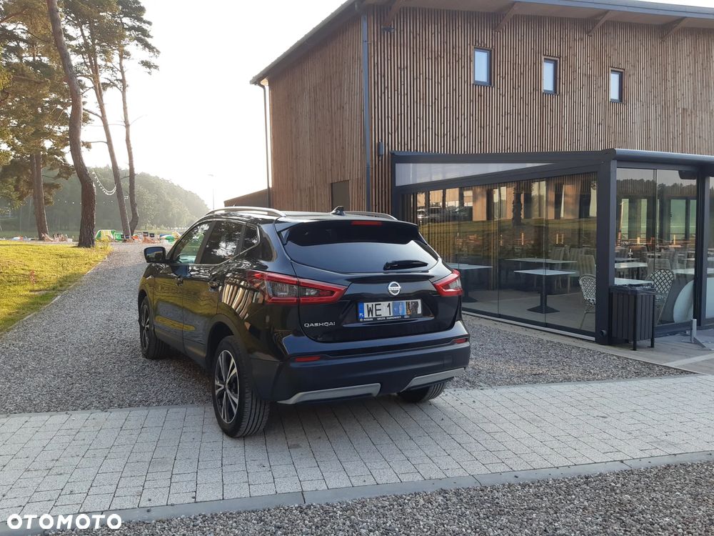 Nissan Qashqai 1.3 DIG-T N-Connecta DCT - 14