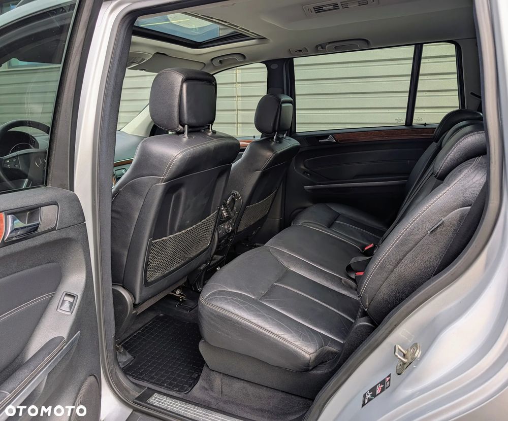 Mercedes-Benz GL 320 CDI 4Matic 7G-TRONIC - 16