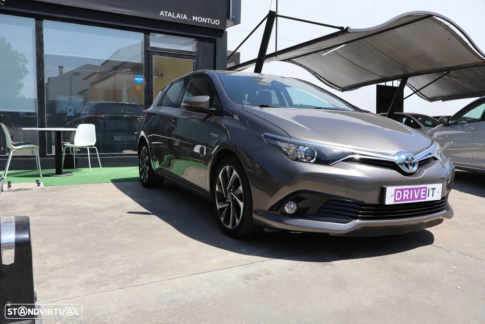 Toyota Auris - 2