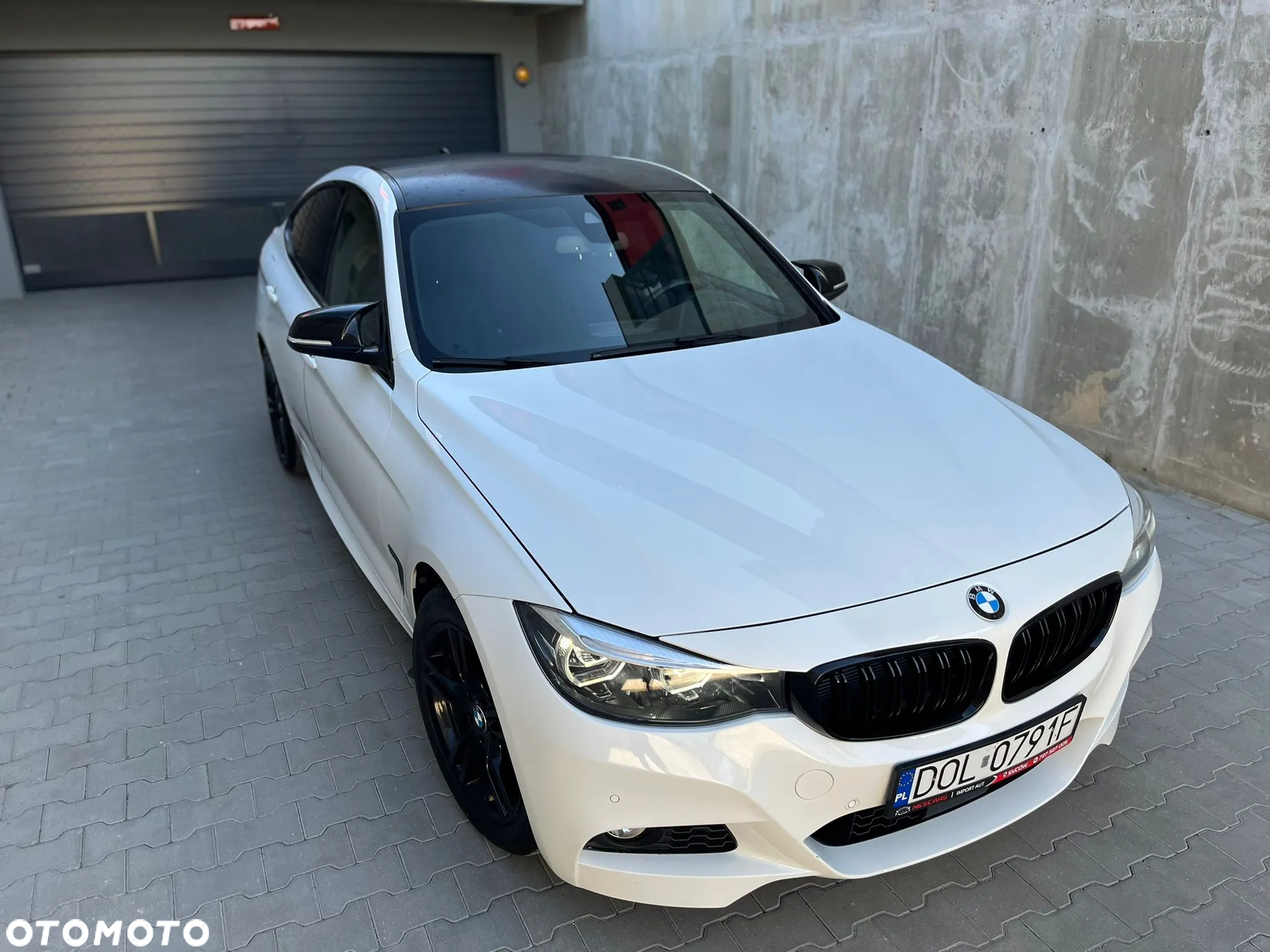 BMW 3GT 330d M Sport - 12