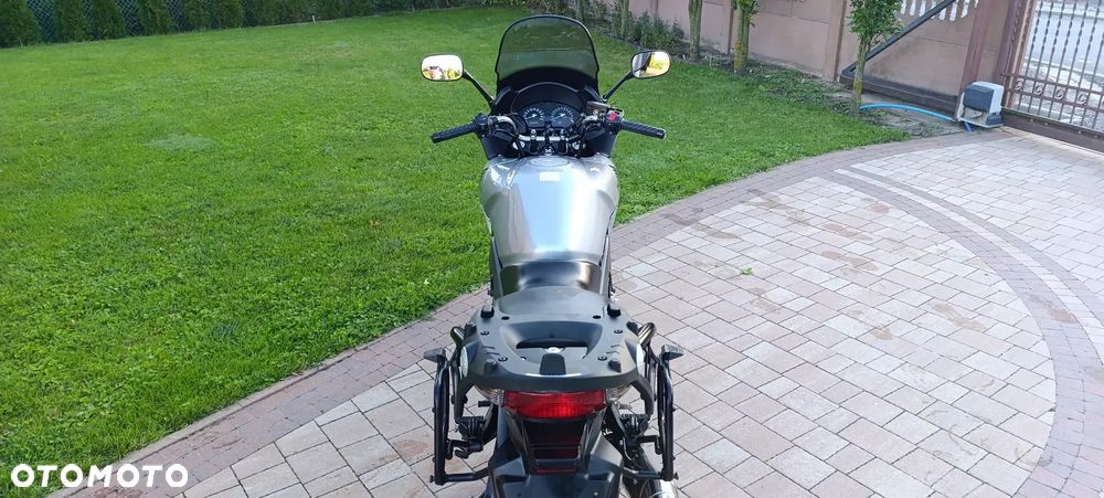 Honda CBF - 8
