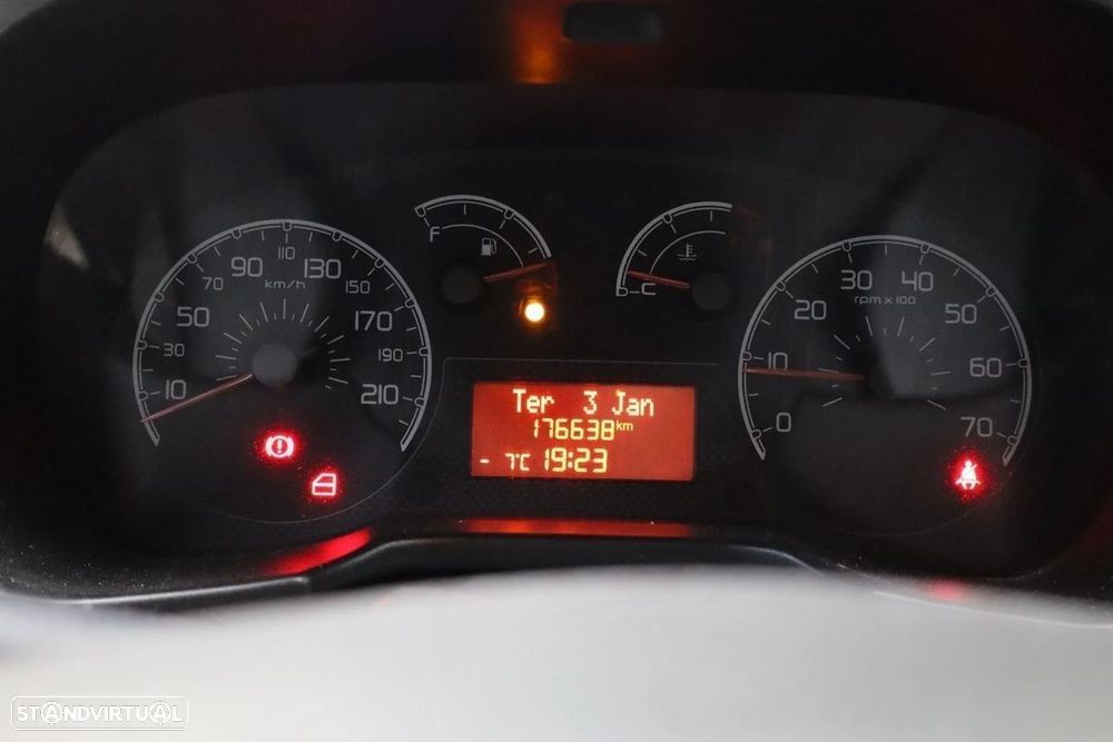 Citroën Nemo - 10
