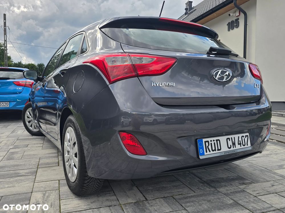 Hyundai i30 1.4 GO Plus - 9