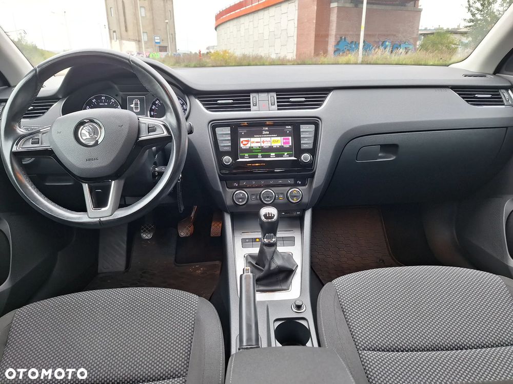 Skoda Octavia 1.4 TSI Ambition - 5