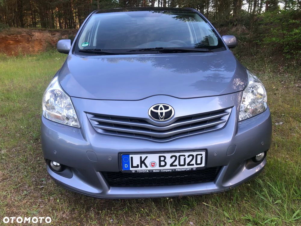 Toyota Verso 1.8 5-Sitzer Life - 5