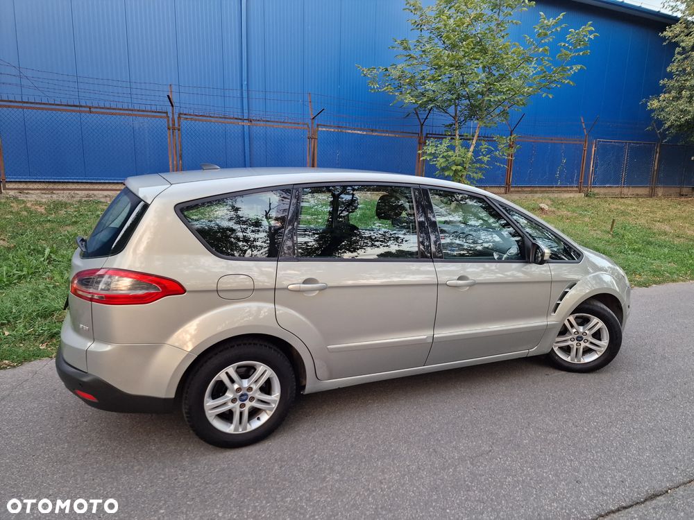 Ford S-Max 2.0 TDCi DPF Titanium X - 18