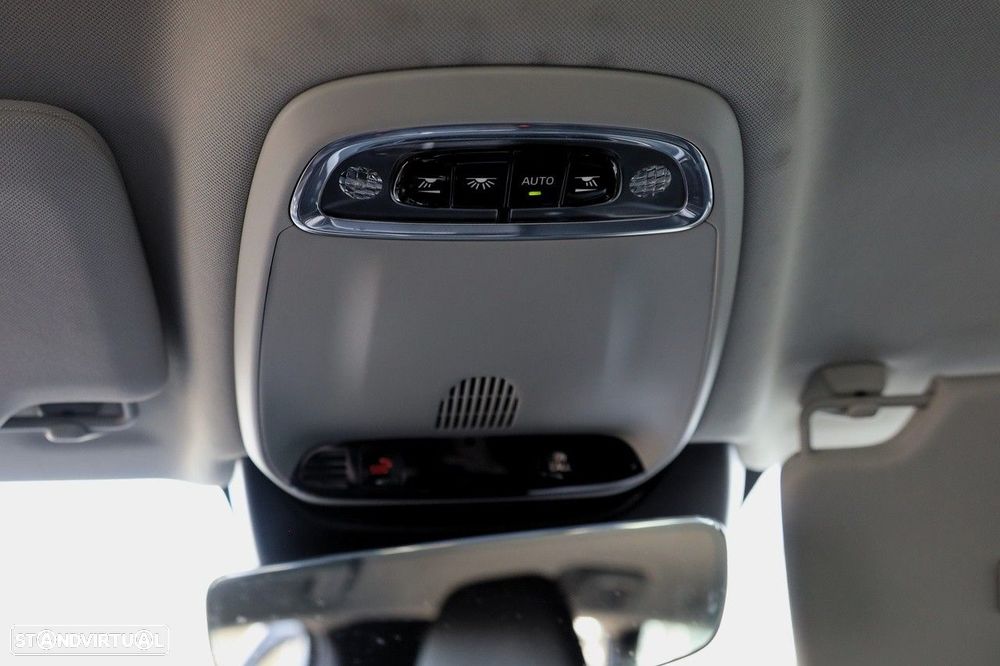 Volvo V90 2.0 T6 PHEV Inscription Expression AWD - 33