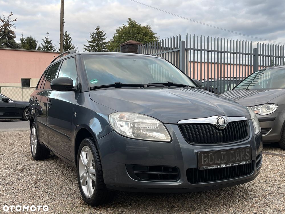 Skoda Fabia 1.2 HTP Ambiente - 10