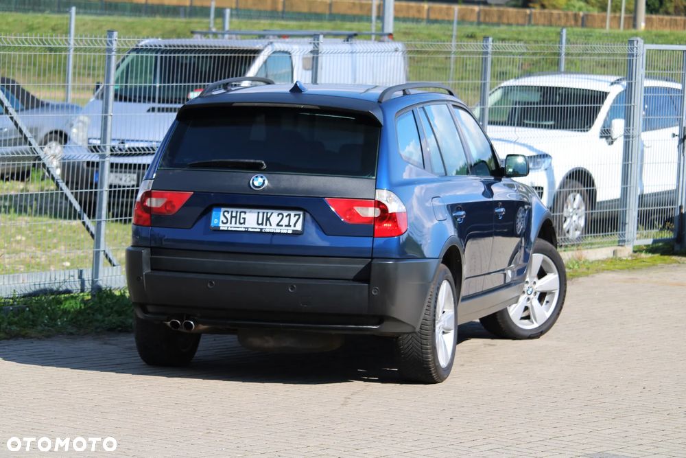 BMW X3 3.0i - 9
