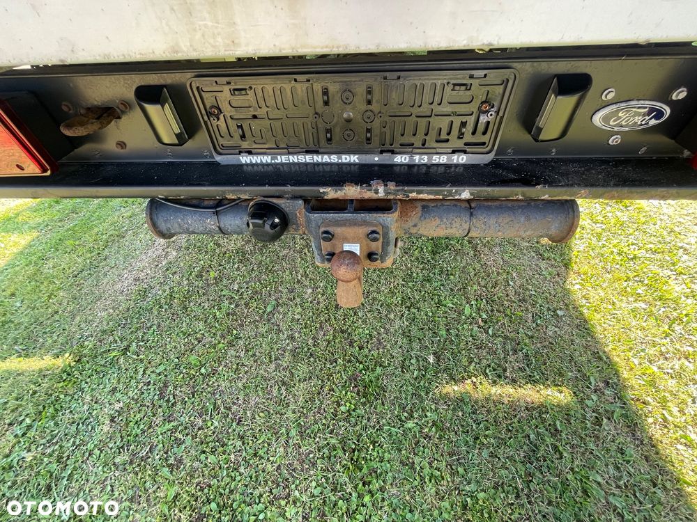 Ford TRANSIT 2,2 TDCI 155 KM DOKA 7 OSOBOWA BLIŻNIAKI DO 3,5T - 10