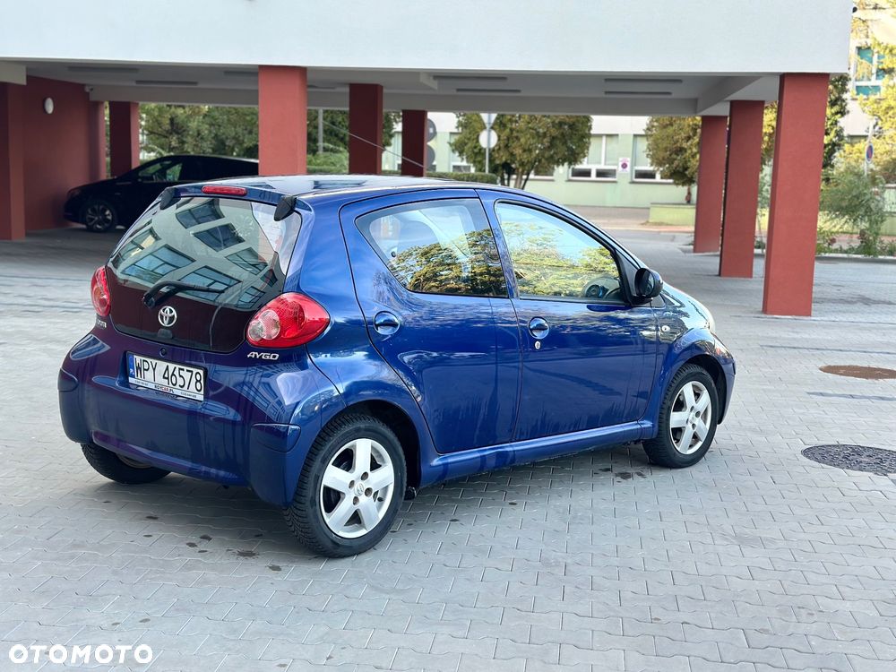 Toyota Aygo - 5
