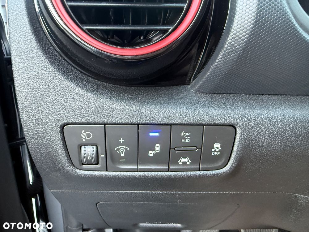 Hyundai Kona 1.6 CRDi DCT Premium - 31